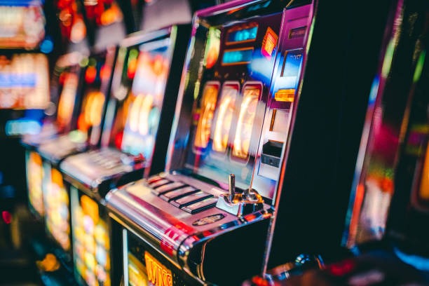 1001toto login app interface showing slot games Aviator and Sweet Bonanza